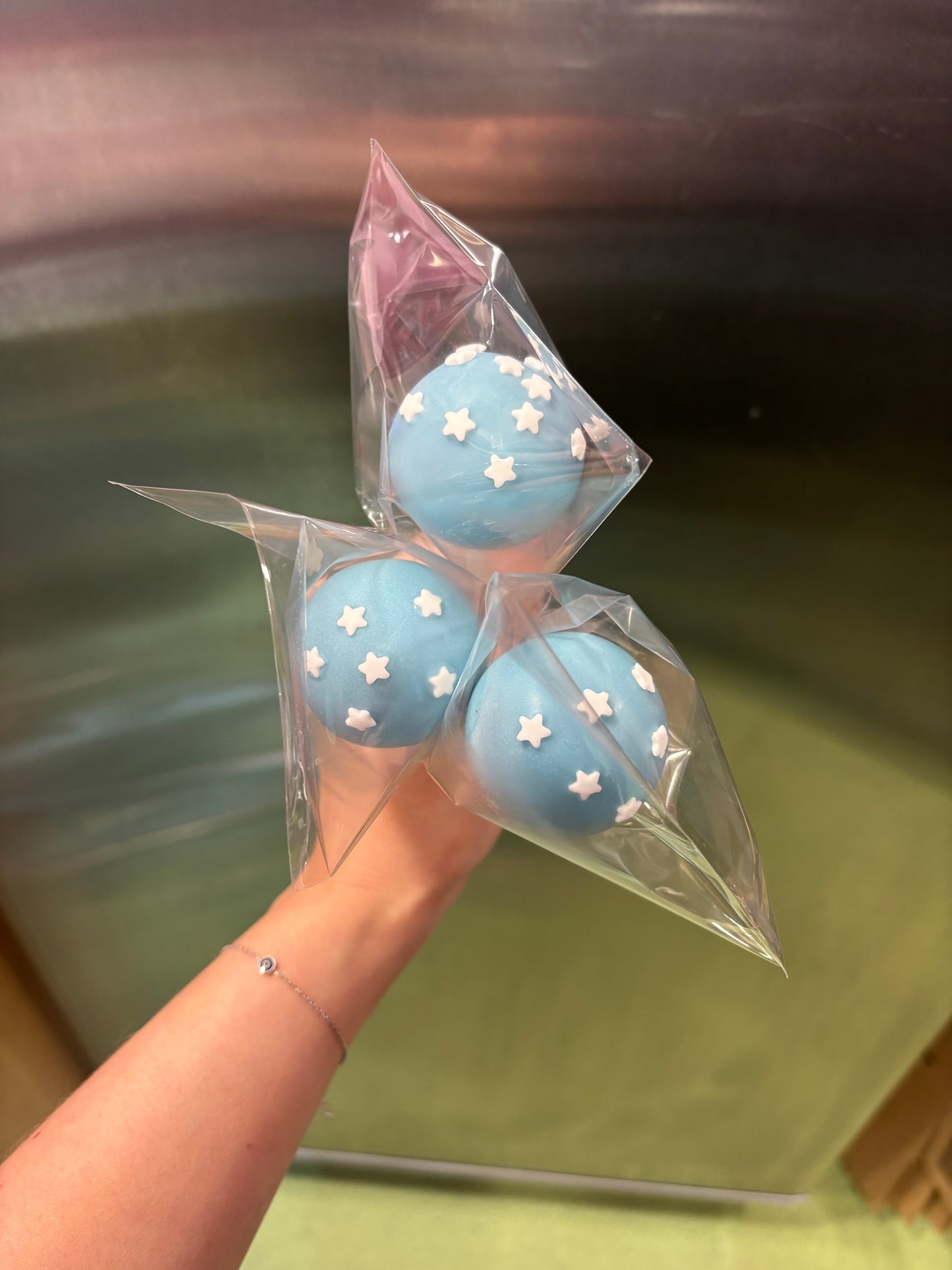 Sprinkle Cake Pop (Customisable)