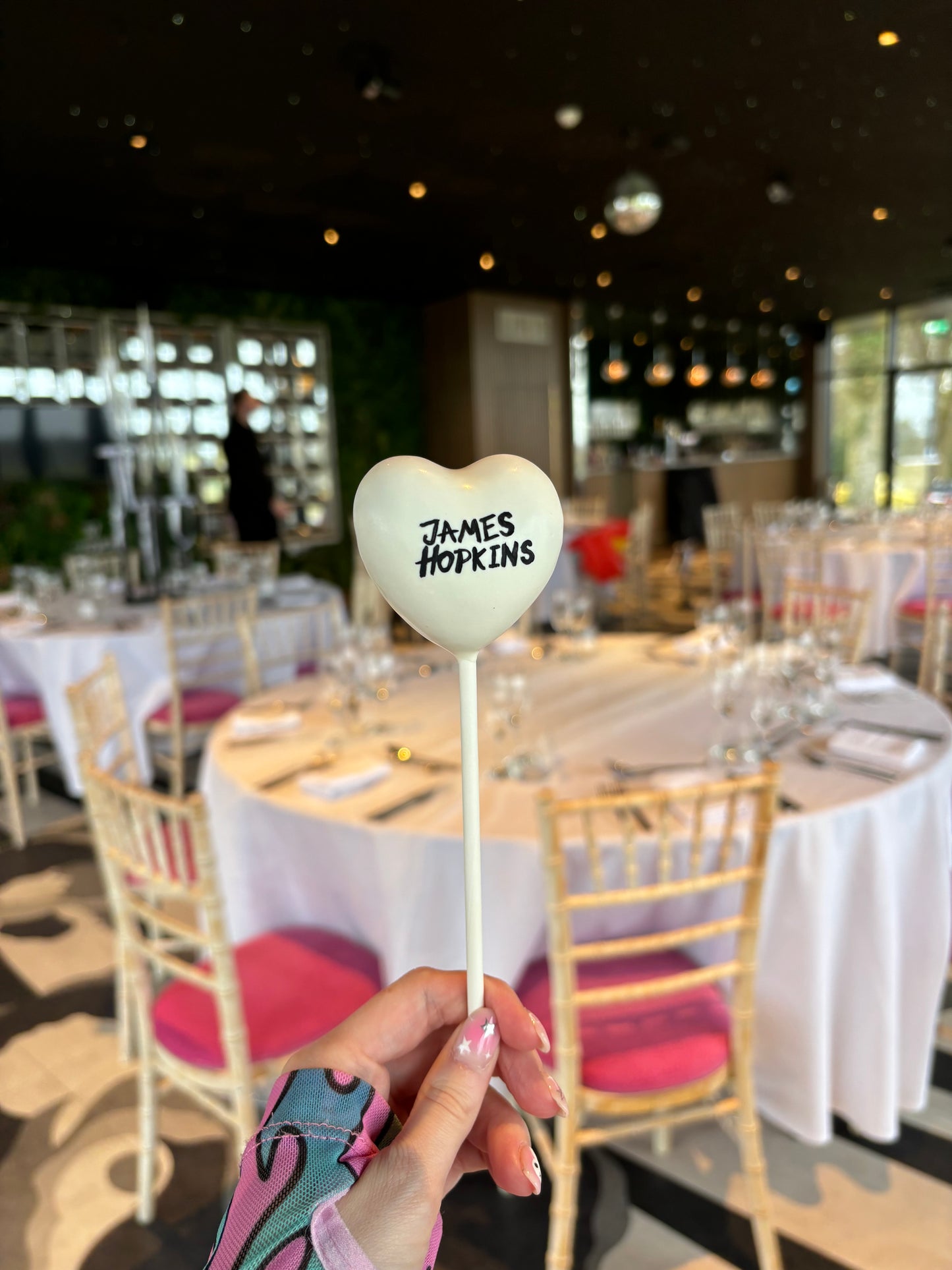 Heart Cake Pop with Text (Customisable)