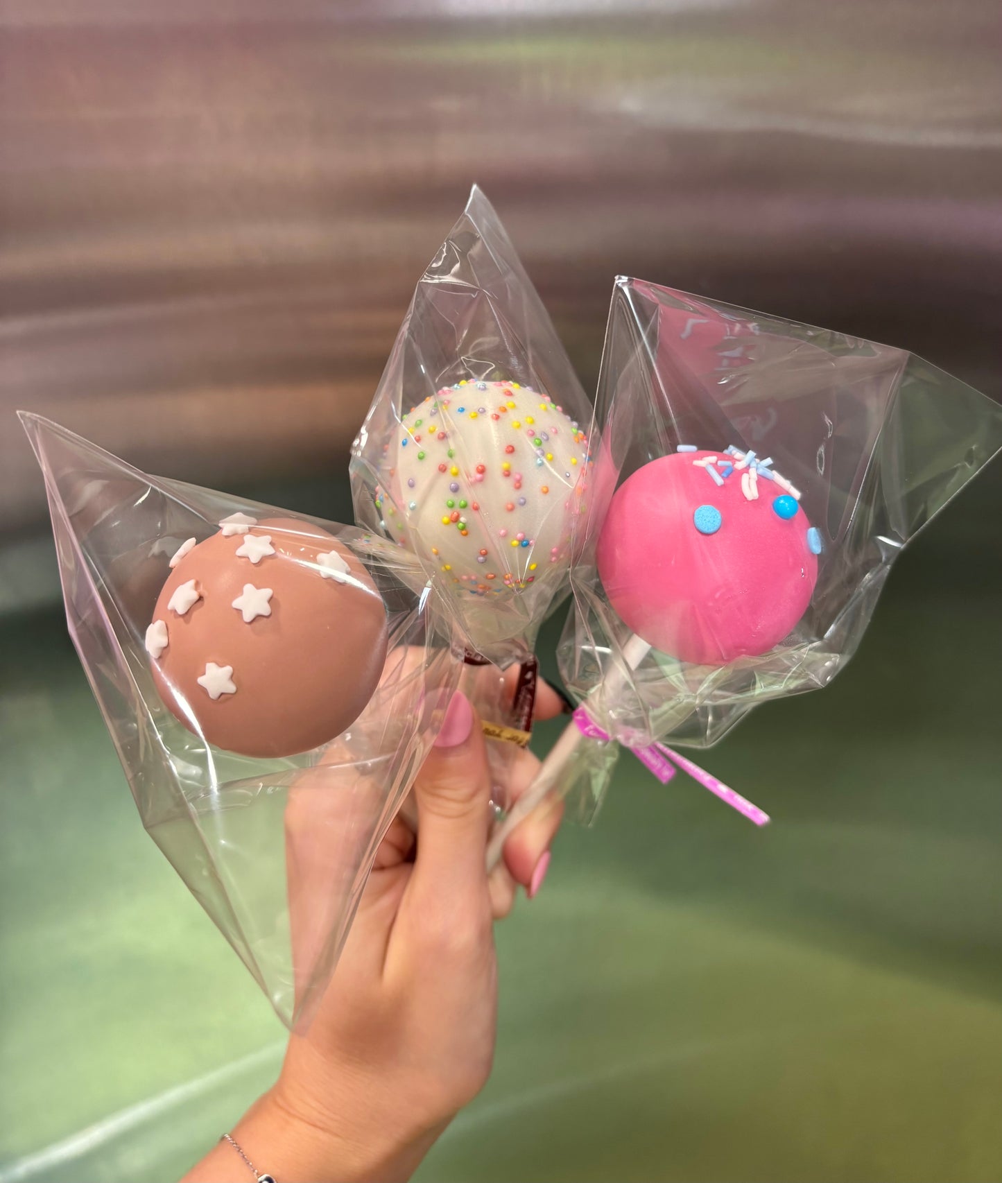 Sprinkle Cake Pop (Customisable)