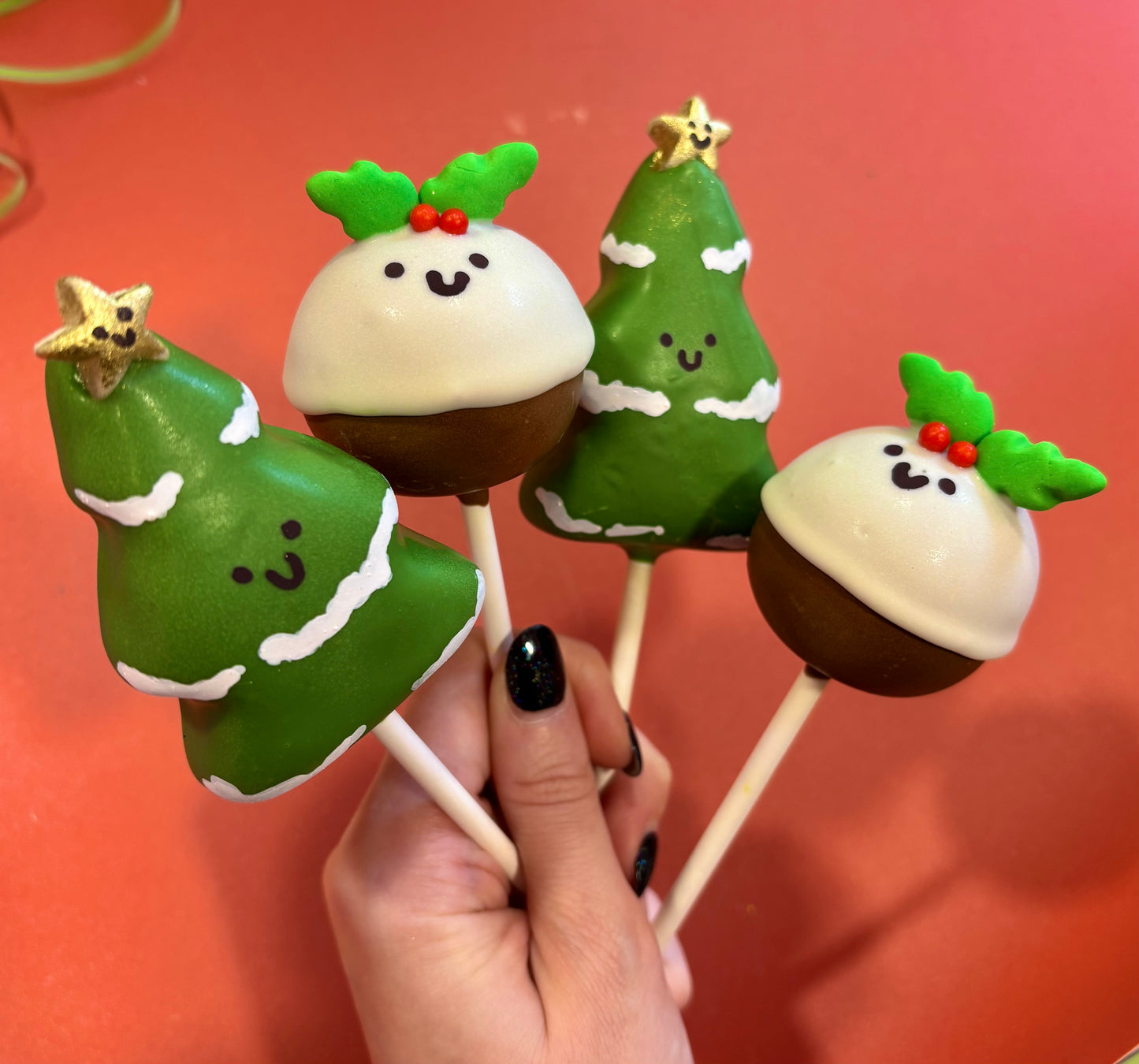 Christmas Pudding and Tree Cake Pop Set of 4