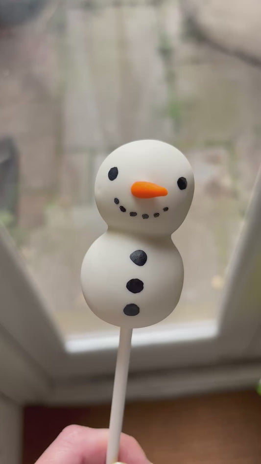 Snowman Cake Pop